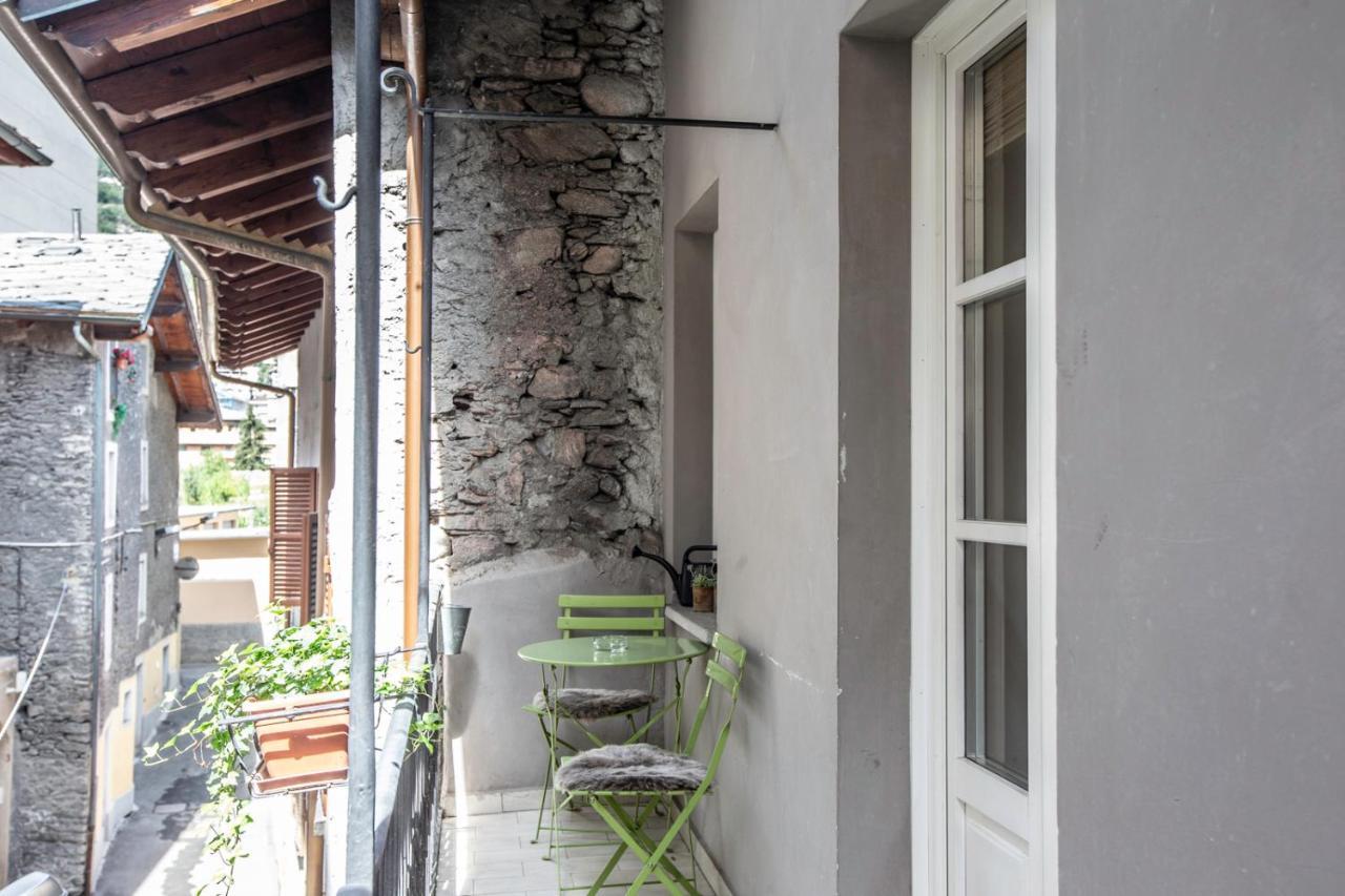 Maison Ginod & Les Fleurs Aosta Buitenkant foto