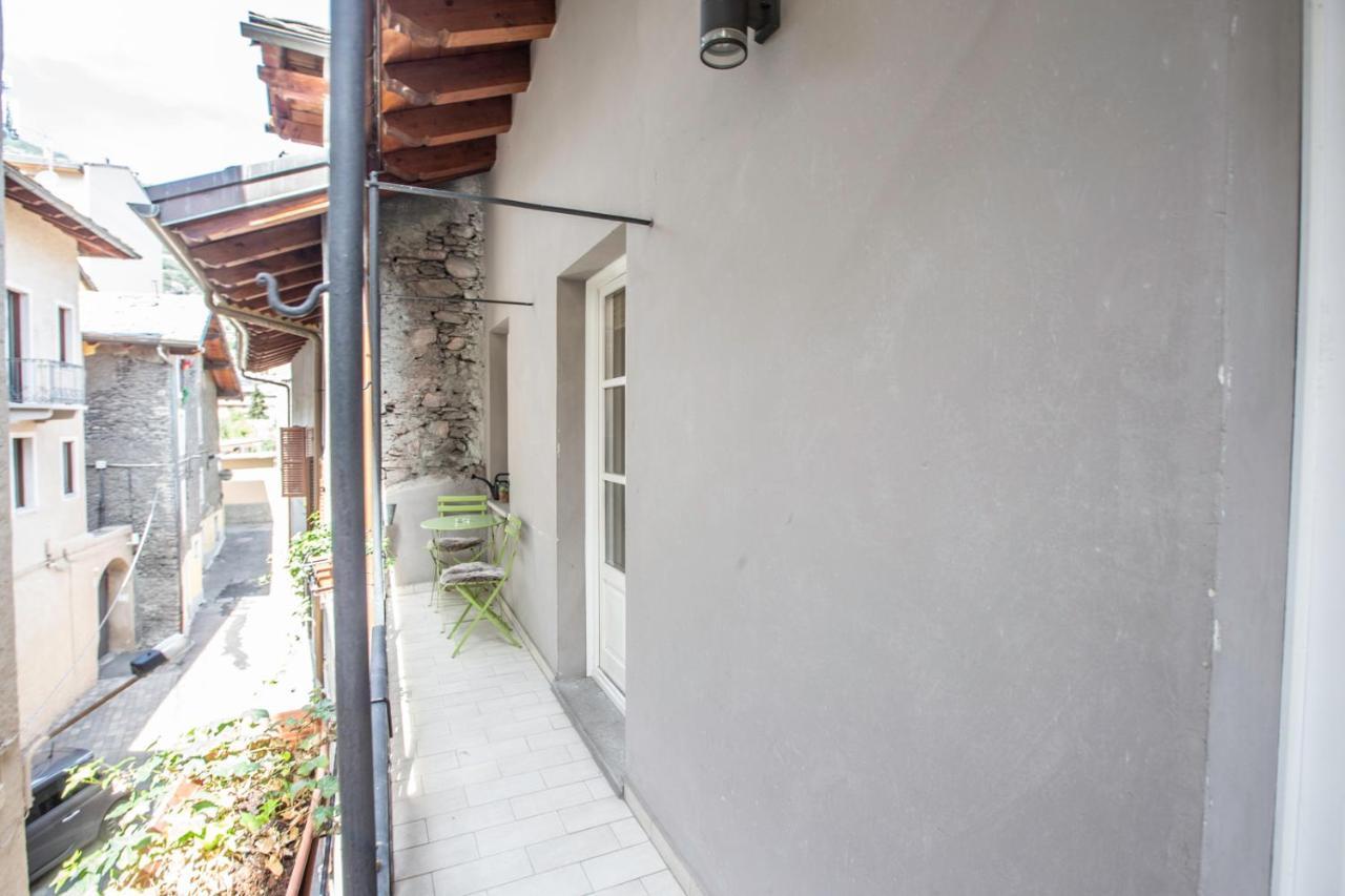 Maison Ginod & Les Fleurs Aosta Buitenkant foto